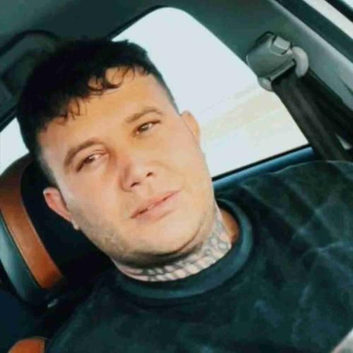 دانلود آهنگ بازیگر نقش اولی سیندرلای بالابرزی علی احمدیانی