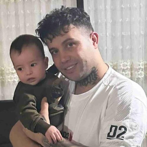 دانلود آهنگ رفیق بی مرام من عزیز نیمه راه من علی احمدیانی