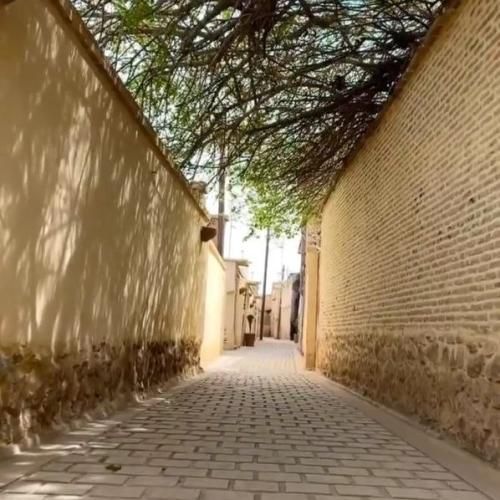 دانلود آهنگ همچو مستان عهد خود نابسته ای زیبا شکستی با صدای زن