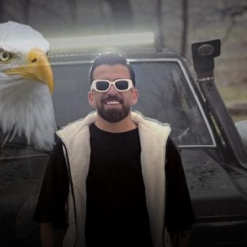 دانلود آهنگ هم شر و شوری هم با کلاسی خوش هیکل هستی رامین مهری