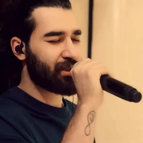 دانلود آهنگ تو در و دیوار هر چیو پرت نمیکردم تو اگه دوسم داشتی علی یاسینی