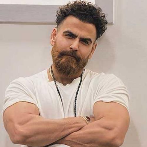 دانلود آهنگ ﺗﻮ ﺷﺒﻴﻪ ﭼﻠﻪ ی ﻣﺎه ای راه ﻣﺮا ﺑﻪ معین زد