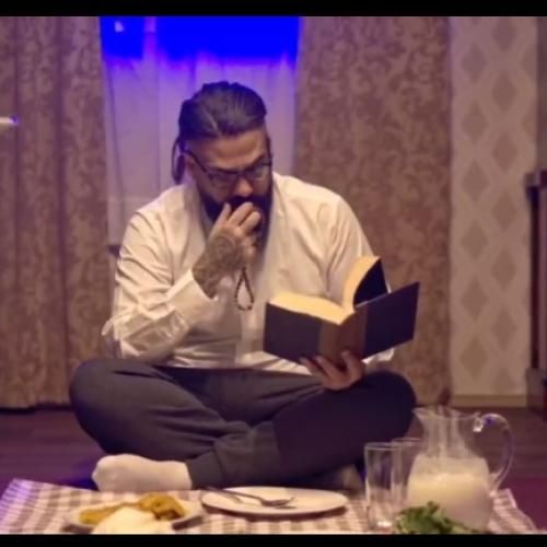 دانلود آهنگ هر شب تو فکرتم الان صبحه باز گریه های بد موقع ساسی