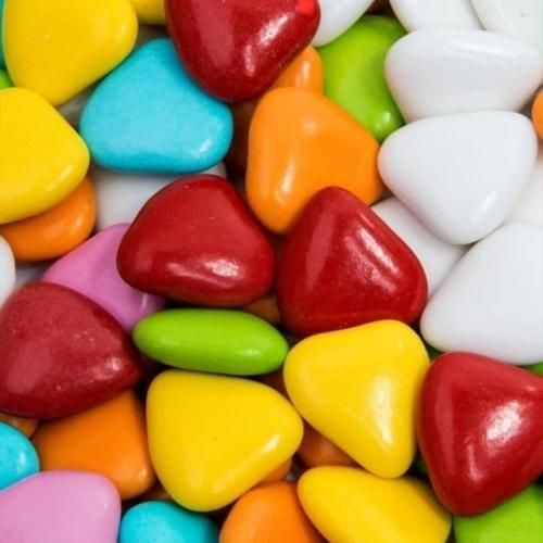 دانلود آهنگ من نه یه لاتم نه یه رهبر هیچکدوم این دوتا نیستم 