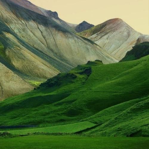 دانلود آهنگ  از خزر تا خلیج فارس جای زخم قدیمی گلوله هاس 