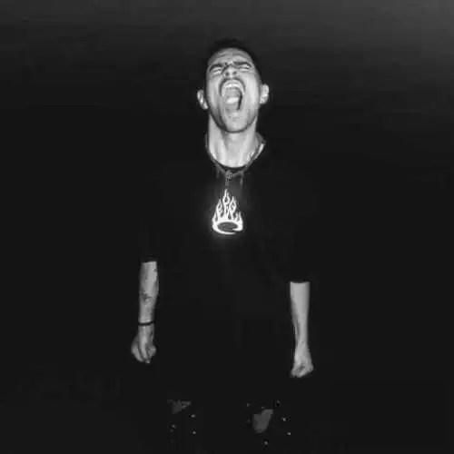 دانلود آهنگ میخوای نباشم پویان جی سی